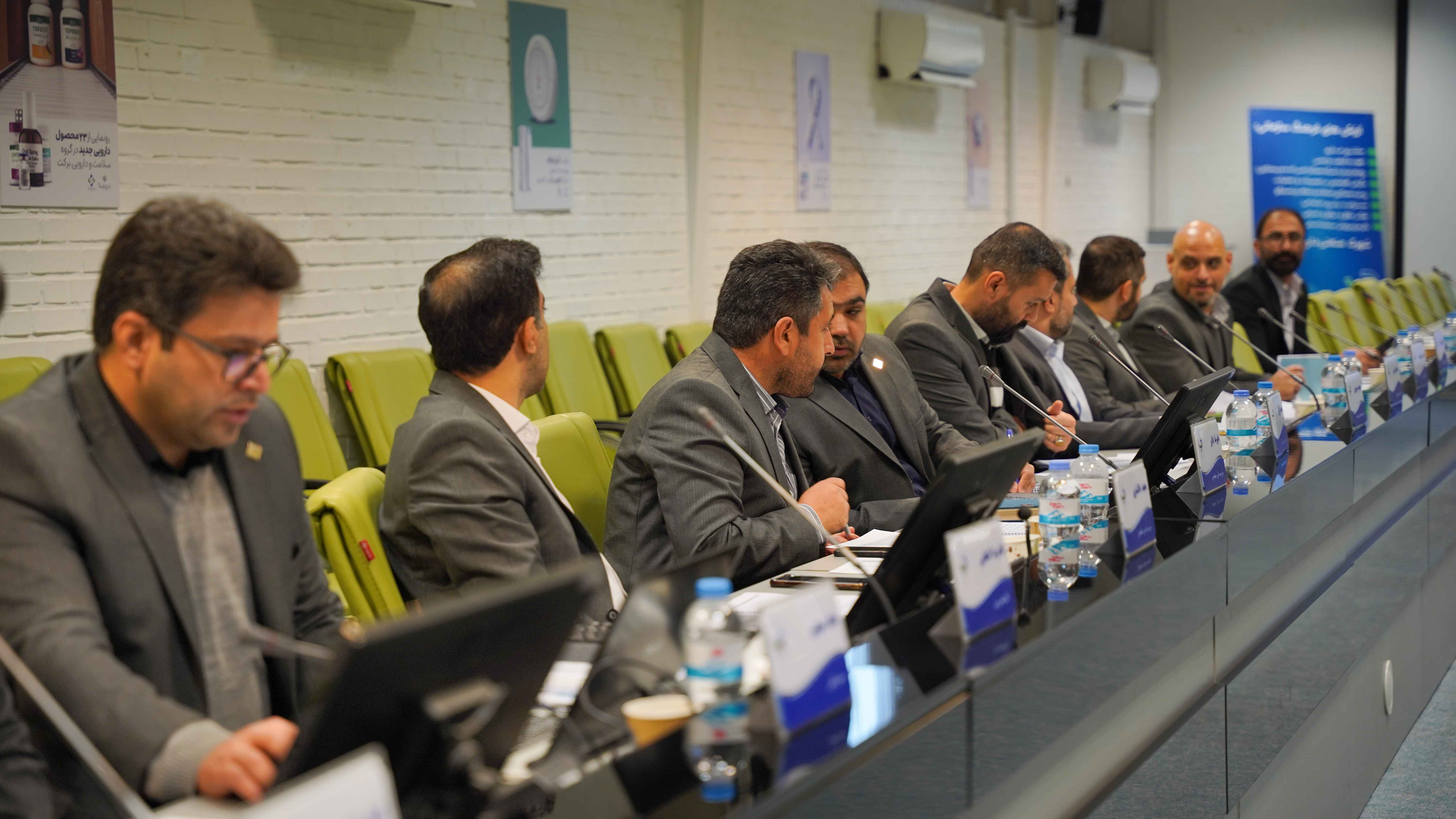 هشتمین دوره ارزیابی تعالی و پیشرفت در شهرک دارویی برکت برگزار شد